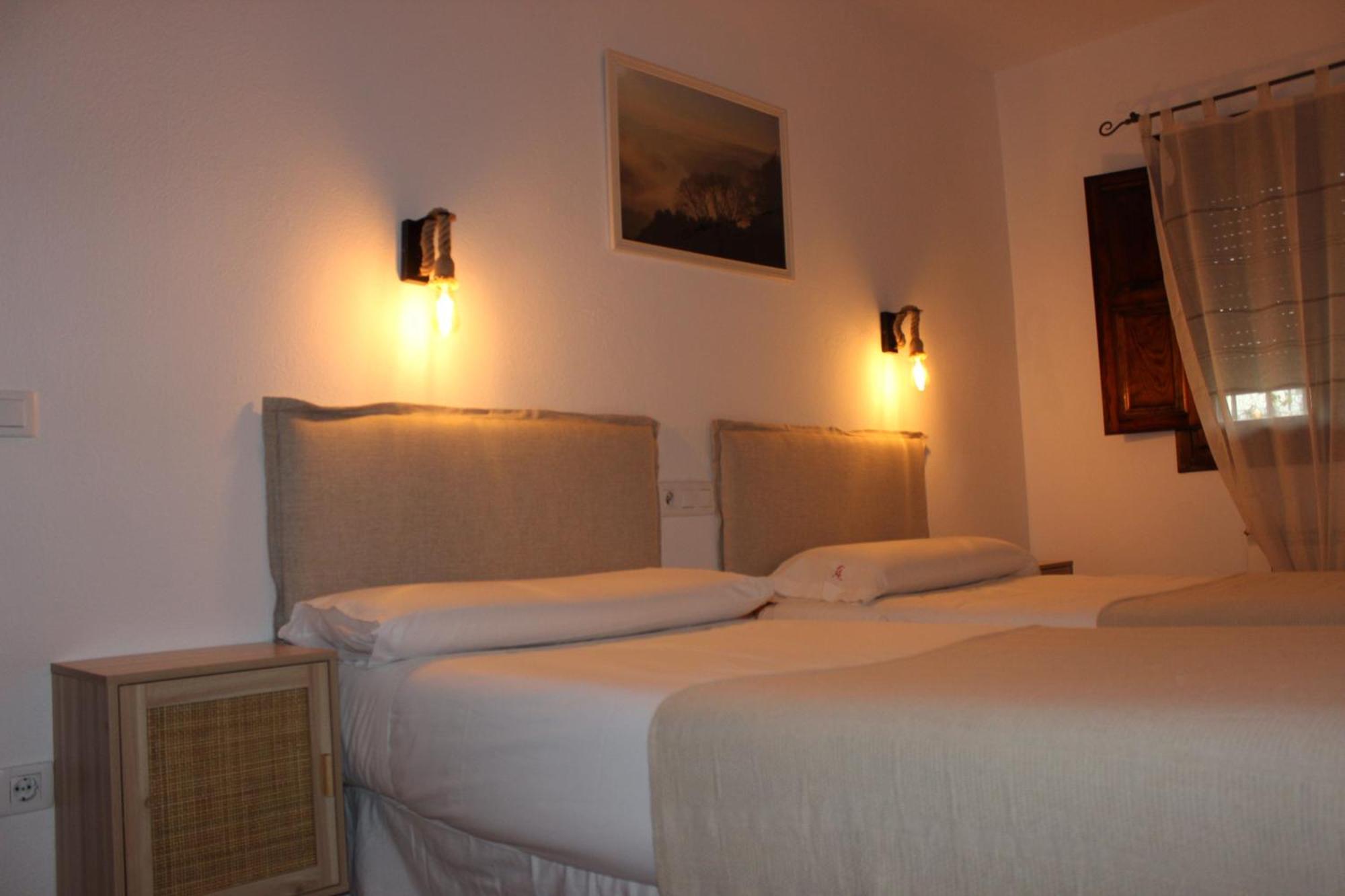 Apartamentos De Astroturismo La Canada Torrejón el Rubio المظهر الخارجي الصورة