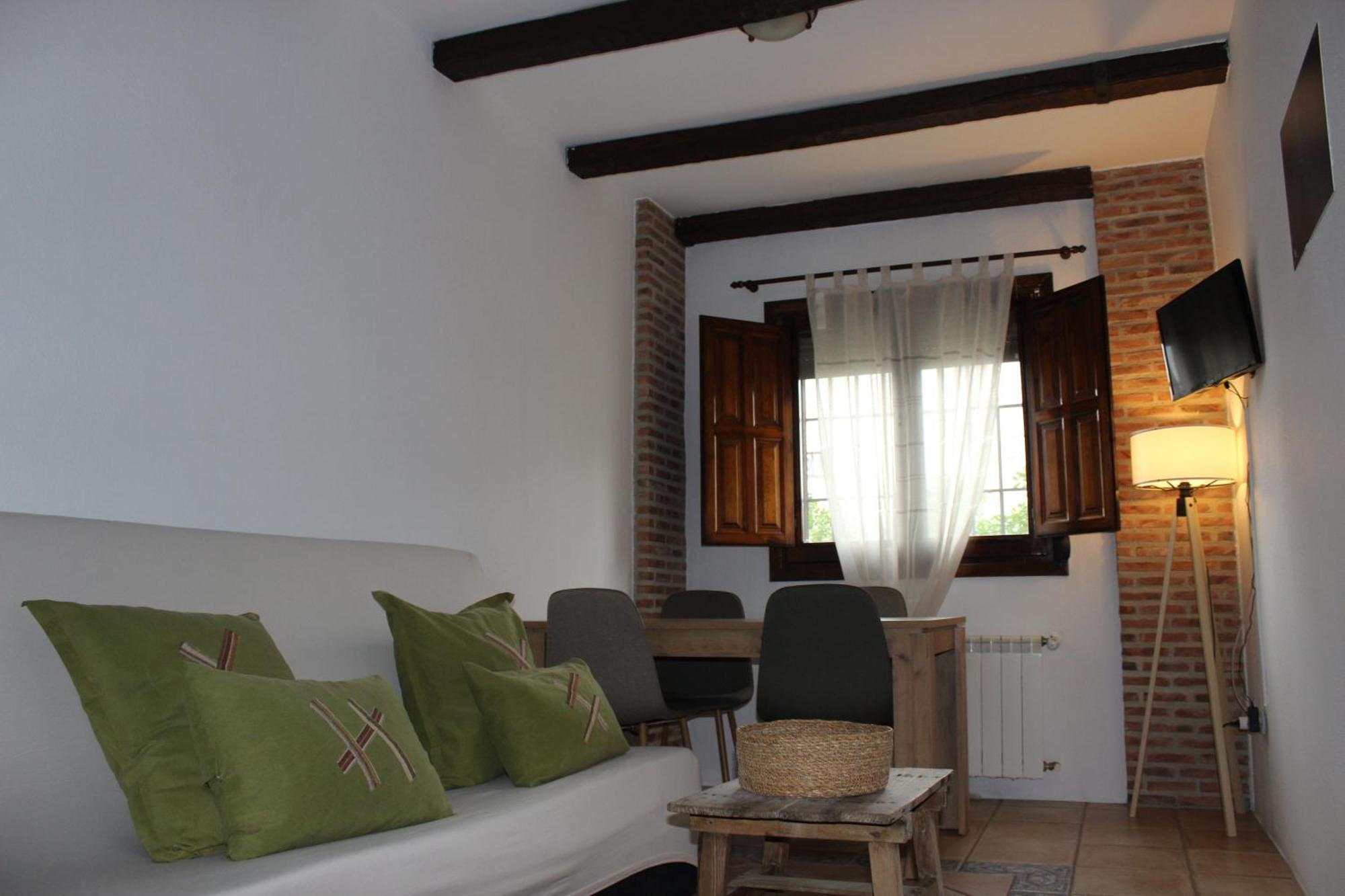 Apartamentos De Astroturismo La Canada Torrejón el Rubio المظهر الخارجي الصورة