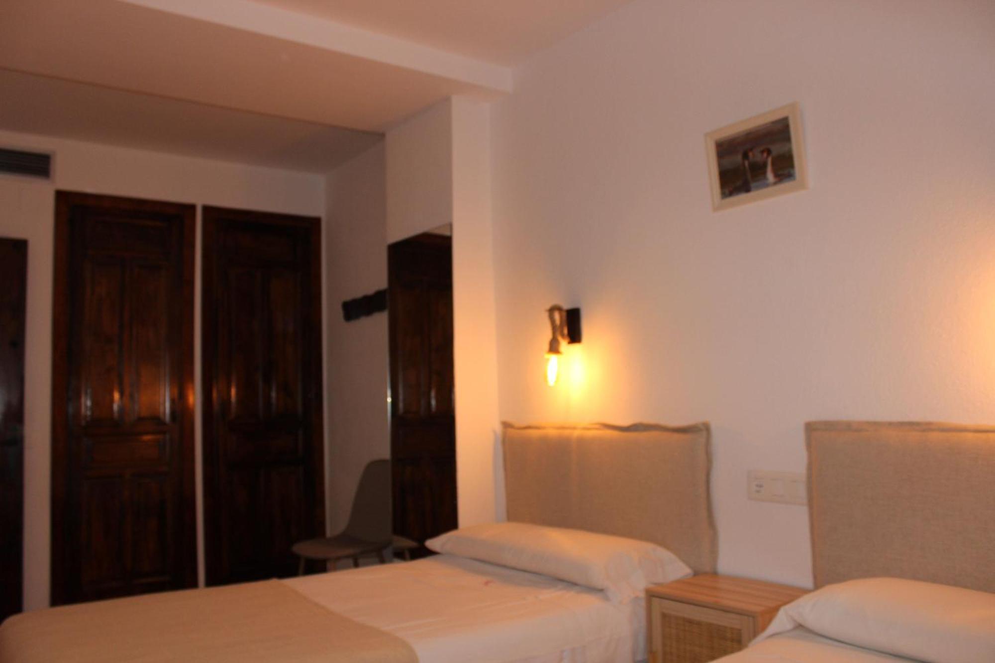 Apartamentos De Astroturismo La Canada Torrejón el Rubio المظهر الخارجي الصورة